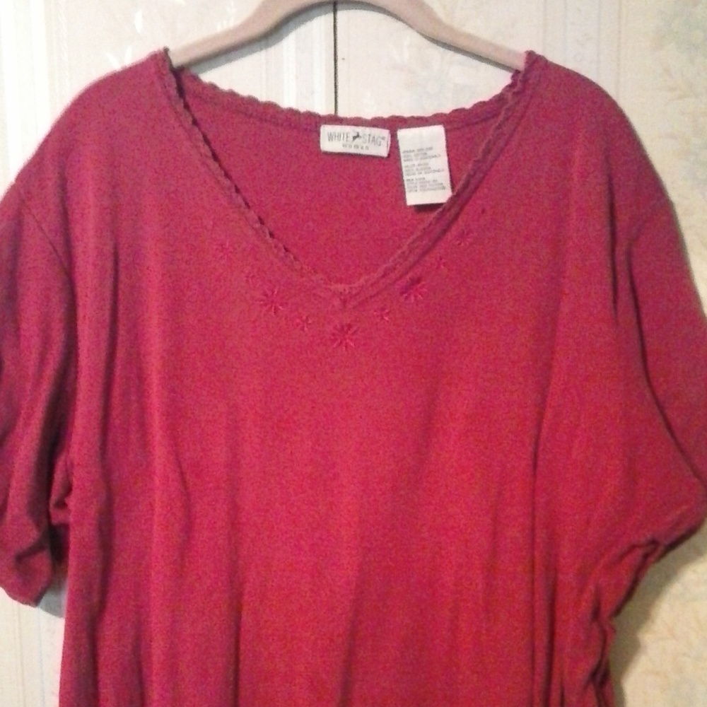 WHITE STAG WOMAN DARK FUCHSIA EMBROIDERED TOP